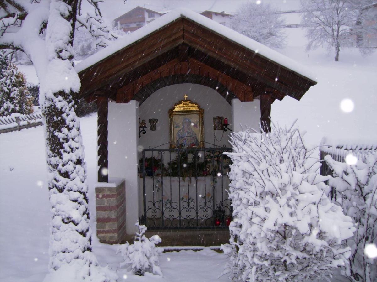 Ferienwohnungen Monja Und Dietmar Thoeni Arzl im Pitztal Εξωτερικό φωτογραφία