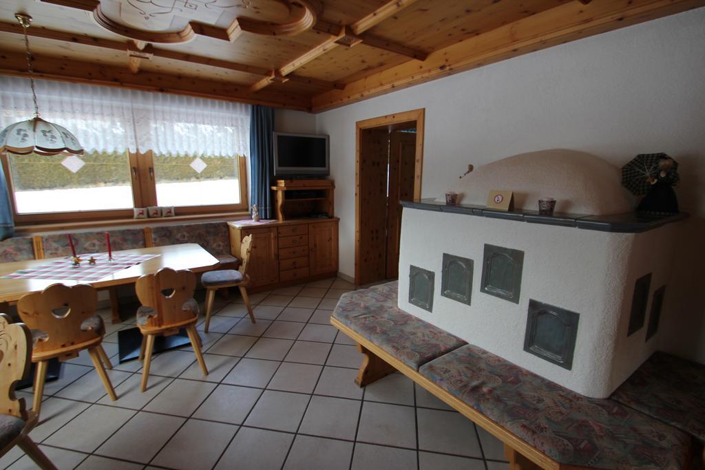 Ferienwohnungen Monja Und Dietmar Thoeni Arzl im Pitztal Εξωτερικό φωτογραφία